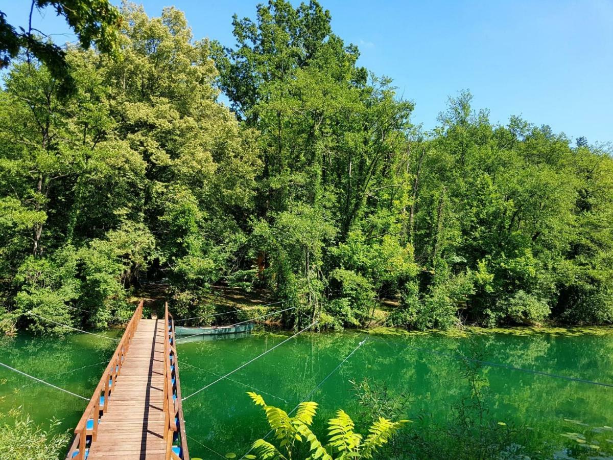 Riverland Gornji Zvecaj Exterior photo