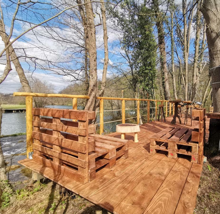 Riverland Gornji Zvecaj Exterior photo